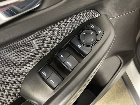 Used 2023 Chevrolet TrailBlazer LT image 18