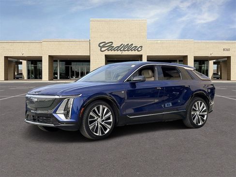 Used 2024 Cadillac Lyriq Luxury w/ Nappa Leather Package image 33