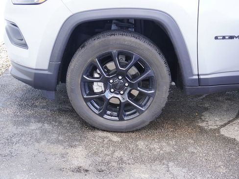 Used 2022 Jeep Compass Altitude w/ Convenience Group image 6