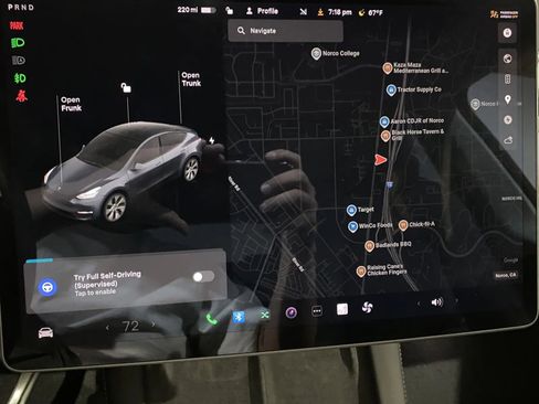 Used 2021 Tesla Model Y Long Range image 15