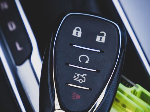 Used 2022 Chevrolet Malibu LT image 6