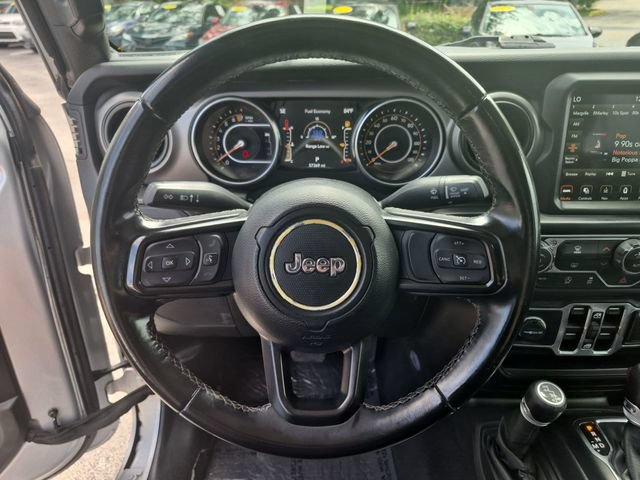 Used 2022 Jeep Gladiator Sport AWD/4WD image 12