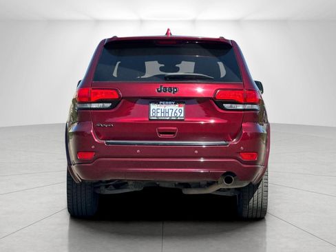 Used 2018 Jeep Grand Cherokee Altitude image 4