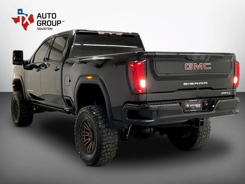 Used 2022 GMC Sierra 2500 AT4 w/ Gooseneck/5TH Wheel Package AWD/4WD image 3