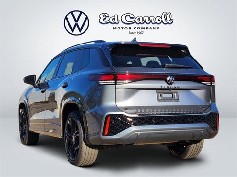 New 2026 Volkswagen Tiguan SE R-Line image 5