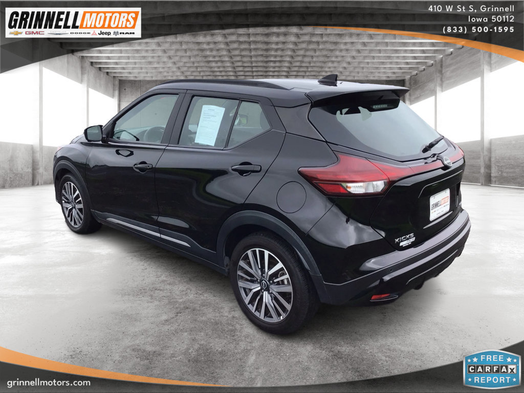 Used 2024 Nissan Kicks SR FWD image 7