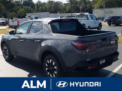 New 2026 Hyundai Santa Cruz SE image 8