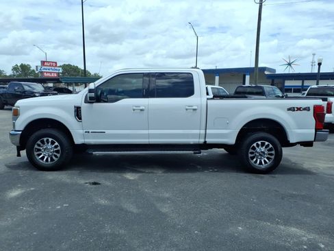 Used 2021 Ford F250 Lariat w/ Lariat Value Package AWD/4WD image 2