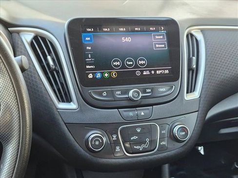 Used 2020 Chevrolet Malibu LS w/ LPO, Convenience Package 1 FWD image 14