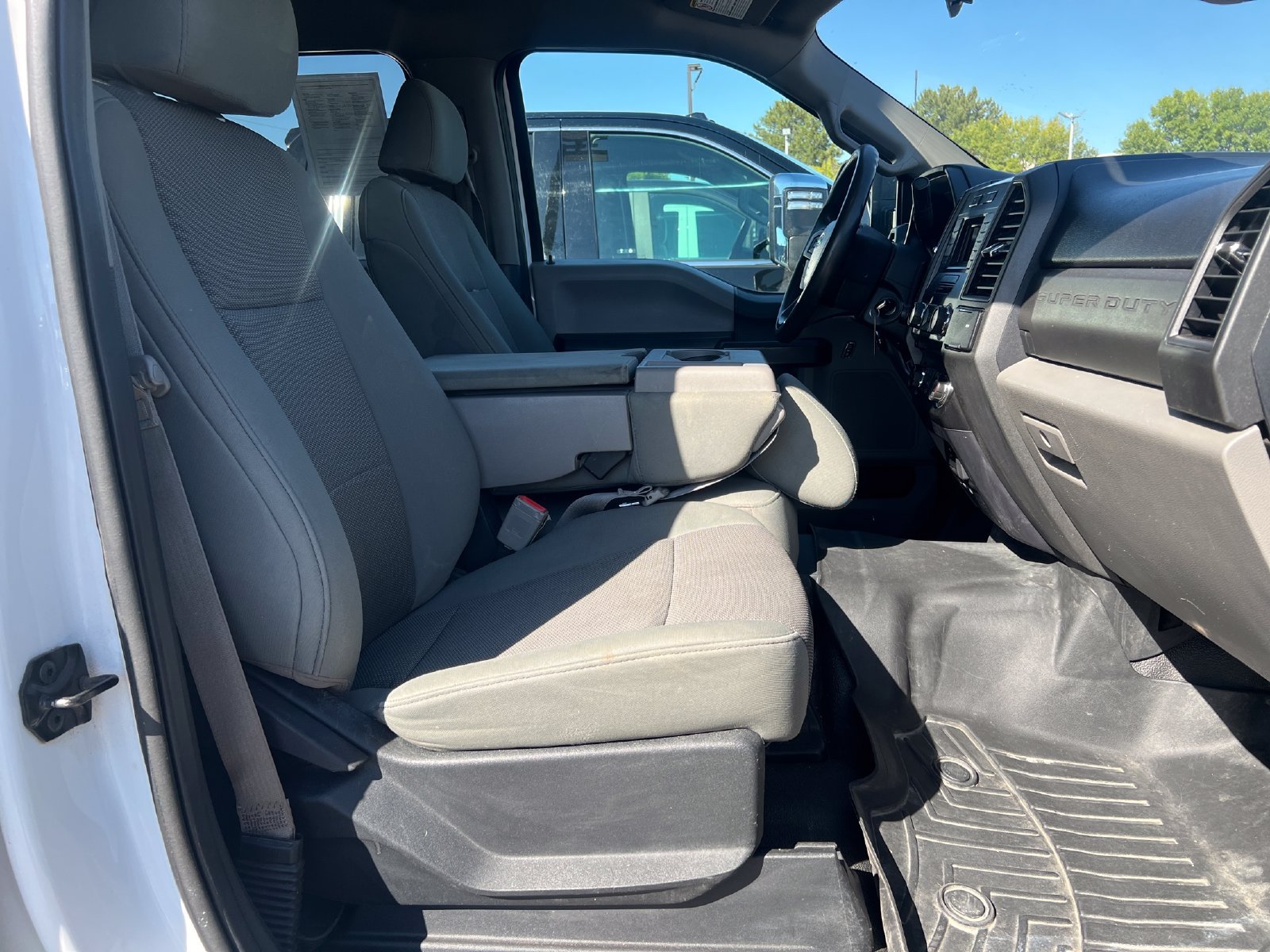 Used 2018 Ford F350 XL w/ Power Equipment Group AWD/4WD image 25