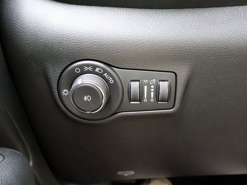 New 2026 Jeep Compass Latitude image 30