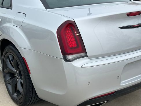 Used 2023 Chrysler 300 S image 13