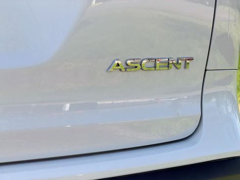 Certified 2023 Subaru Ascent Premium w/ Convenience Package AWD/4WD image 13