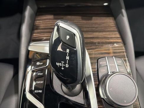 Certified 2023 BMW 530i xDrive w/ Premium Package image 42