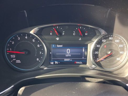 Used 2024 Chevrolet Equinox LT FWD image 16