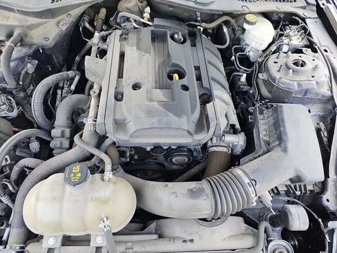 Used 2020 Ford Mustang Coupe w/ Equipment Group 101A RWD image 33