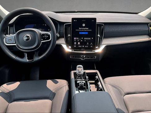 New 2026 Volvo XC90 B6 Plus w/ Protection Package Premier AWD/4WD image 5