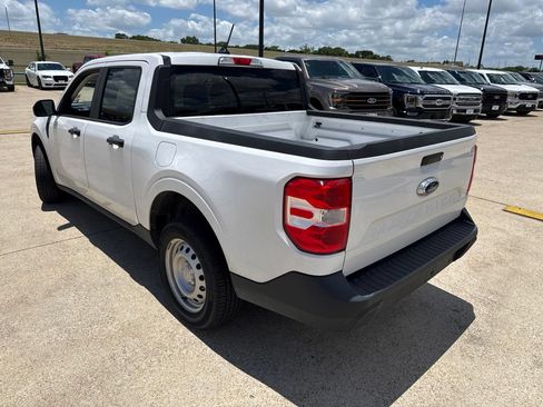 Used 2022 Ford Maverick XL FWD image 8