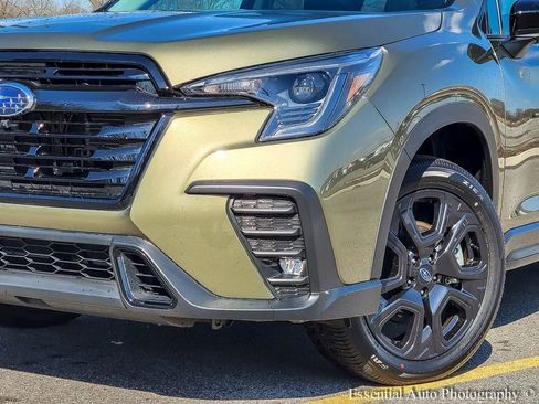 Certified 2025 Subaru Ascent Bronze Edition image 3