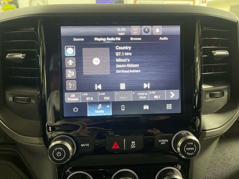 New 2026 RAM 2500 Tradesman AWD/4WD image 16