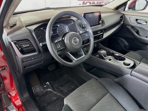 Certified 2021 Nissan Rogue SV AWD/4WD image 18