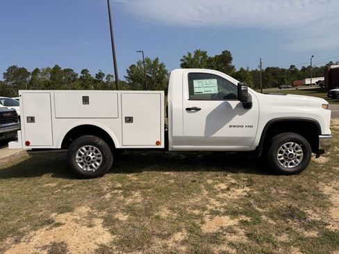 New 2026 Chevrolet Silverado 2500 W/T image 8