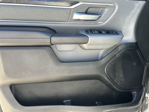 Used 2022 RAM 1500 Big Horn image 10