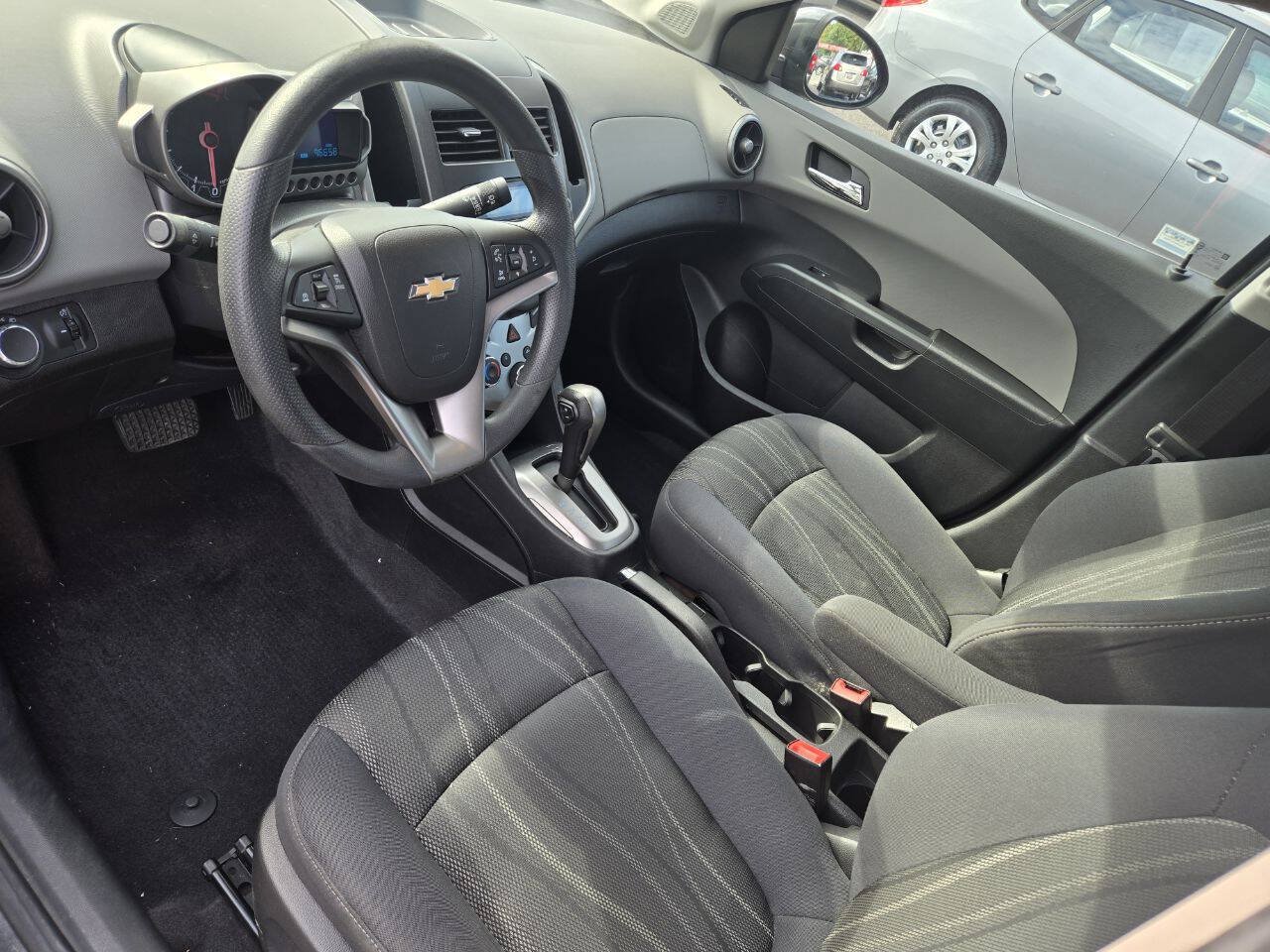 Used 2015 Chevrolet Sonic LT FWD image 11
