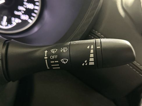 Used 2024 Nissan Sentra SV image 27