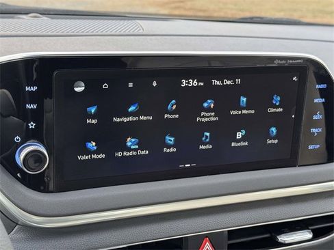 Used 2023 Hyundai Sonata SEL image 3