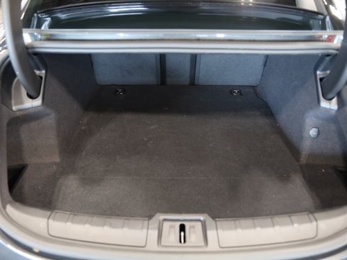 Used 2022 Porsche Taycan RWD image 7