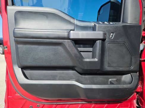 Used 2019 Ford F150 XLT w/ Equipment Group 302A Luxury image 11