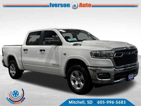 New 2026 RAM 1500 4x4 Crew Cab image 1