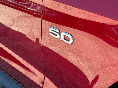 Used 2015 Ford Mustang GT RWD image 22