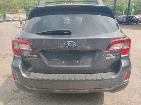 Used 2016 Subaru Outback 2.5i Limited AWD/4WD image 5