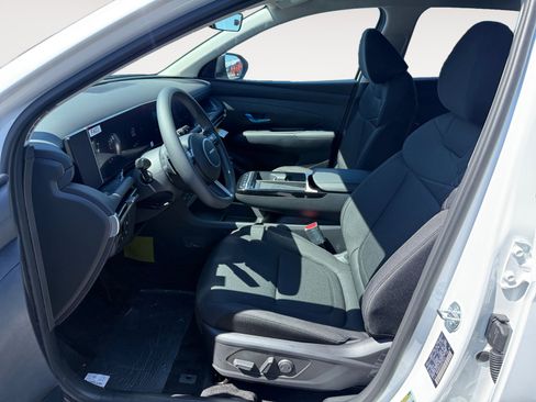 New 2025 Hyundai Tucson SEL image 10