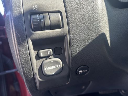 Used 2010 Subaru Impreza 2.5i image 16