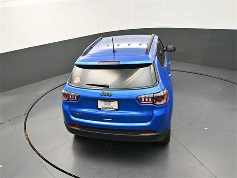 New 2026 Jeep Compass Latitude image 14