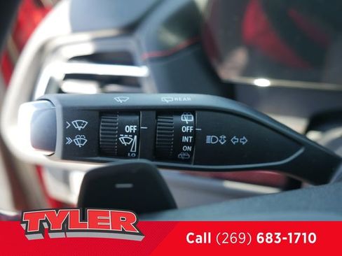New 2026 Chevrolet Traverse RS w/ LPO, Floor Liner Package AWD/4WD image 26