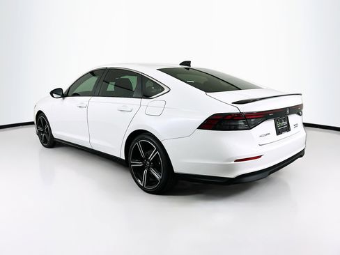 Used 2024 Honda Accord Sport image 5