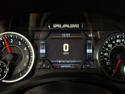 Used 2022 RAM 1500 Big Horn AWD/4WD image 18