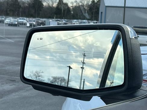 Used 2023 Chevrolet Silverado 1500 LTZ image 17