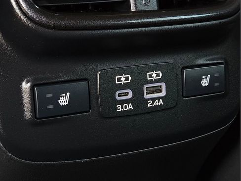 Used 2023 Subaru Outback Wilderness image 11