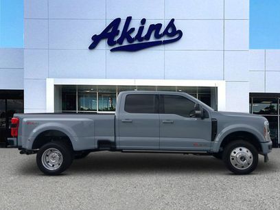 Certified 2025 Ford F450 Platinum w/ FX4 Off-Road Package