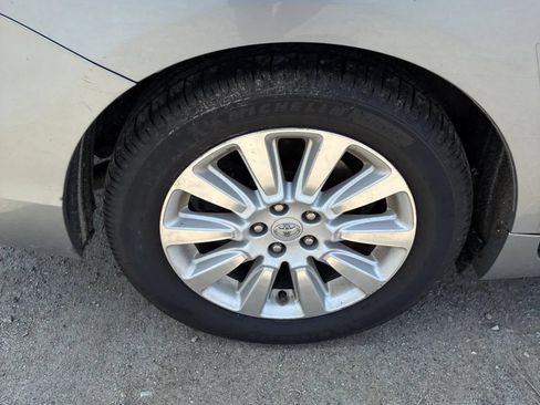 Used 2012 Toyota Sienna XLE w/ XLE Navigation Pkg AWD/4WD image 15