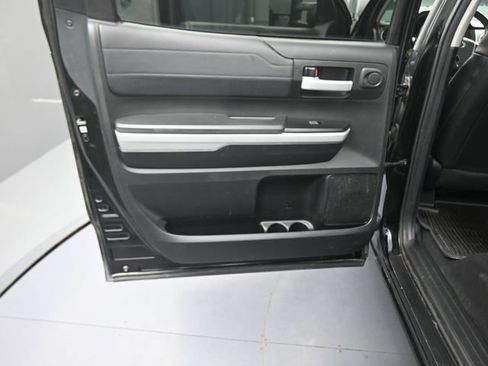 Used 2019 Toyota Tundra Limited AWD/4WD image 33