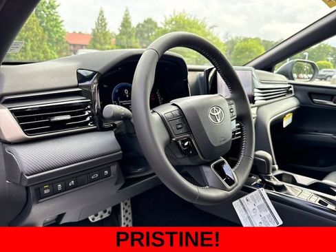 Used 2026 Toyota Camry SE w/ Convenience Package FWD image 15