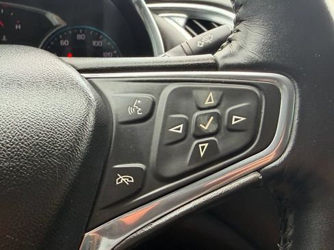 Used 2016 Chevrolet Malibu LT w/ Leather Package FWD image 28