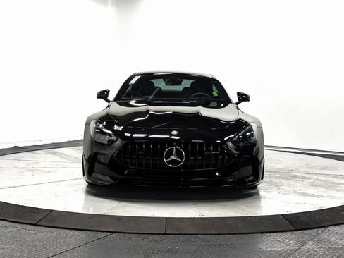 Used 2025 Mercedes-Benz AMG GT 63 image 2