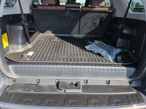 Certified 2024 Toyota 4Runner Limited AWD/4WD image 23